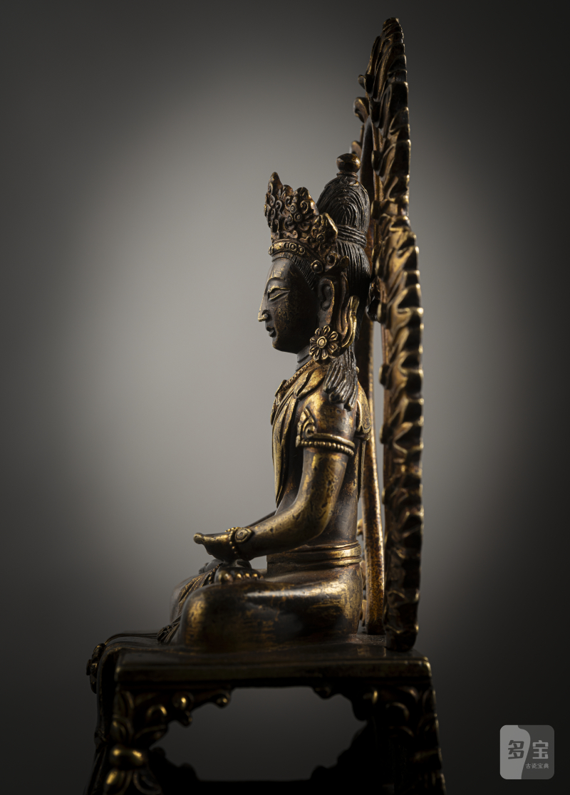 A gilt-bronze figure of Amitayus seated on a throne - 图3